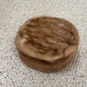 ✖️✨HP✨Vintage Mink Pillbox hat